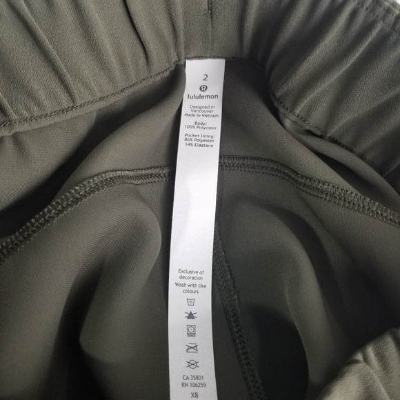 Lululemon On The Fly Short Woven Dark Olive Shorts - Picture 10 of 13